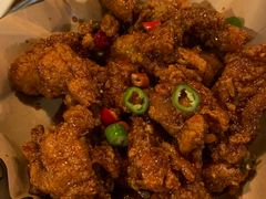 甜辣味半鸡-富乐满韩国正宗炸鸡韩国料理(虹泉路店)