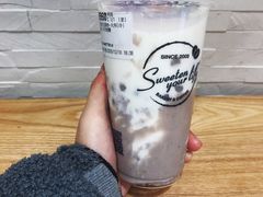 芋泥红豆鲜奶-85度C(上海广元店)