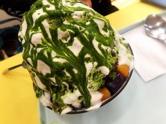 抹茶冰沙-王守财小山園