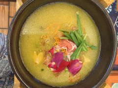 -桥香园过桥米线(国贸店)