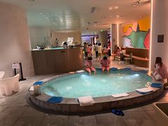 -涨巢·潮玩水疗局