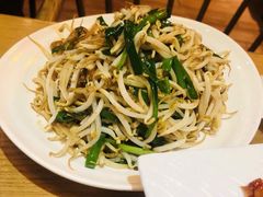 豆芽-春饼先生·北京烤鸭(甘井子万达店)