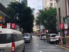 -八一好吃街·高品美食广场