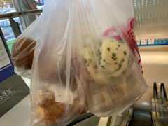 白脱小球-白玉兰食品甜凤店(合生汇店)