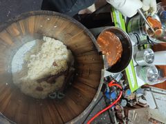 -梁阿婆廿年老牌扣肉糯米饭