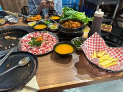 -香猪坊韩国烤肉专属门店(魏公村店)