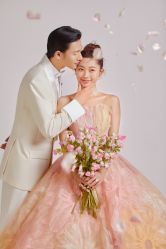 -喜爱高定婚纱摄影