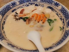 极品八宝鱼头皇-山外山菜馆(玉泉路店)