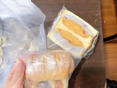 -沁屋面包店(人民东路店)
