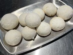 口蘑-马路牙子烧烤音乐酒馆(望京店)