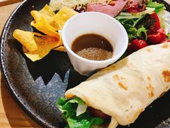 -HELLO 27 意面·沙拉·帕尼尼