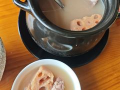 -莲餐厅·湖北菜·潜江小龙虾店(愚园路店)