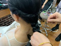 -金夫人化妆摄影职业培训学校