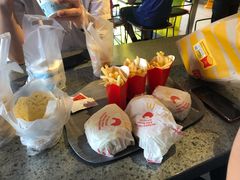 -麦当劳(新王府井店)