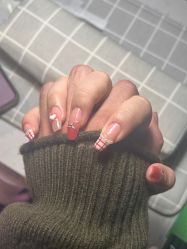 -UGIRL有个美甲