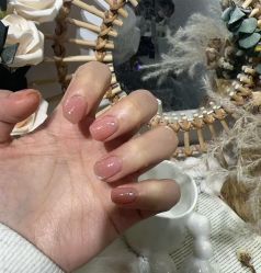 -尤米一站式美甲美睫