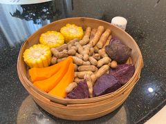 -香山湖家家宴(中山陵店)