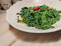 -吴越荣记苏州菜·松鼠桂鱼100%活鱼现做(月光码头店)