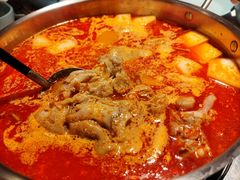 酸汤猪手火锅-小街猪手(团结湖店)