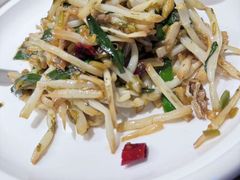 -魏铭鱼头捞饭(晋阳路店)