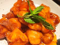 菠萝咕咾肉-青年公社烤鸭(滨湖银泰店)