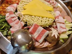 -恩你小木屋·韩式料理(假日广场店)