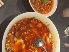 -麻六记(凤凰汇店)