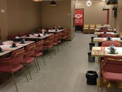 -钳小柒·小龙虾蓝龙王烧烤夜宵(长寿路店)