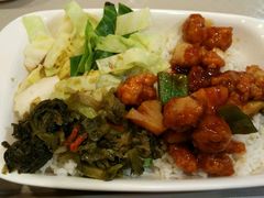 酸甜咕咾肉饭+现磨豆浆-永和大王(龙德广场店)