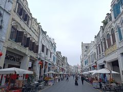 -海口骑楼小吃街