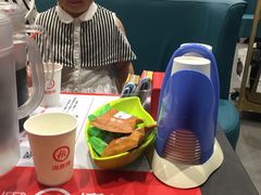 -海底捞火锅(璞丽中心店)
