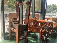 -兵哥豌豆面(雅颂居店)