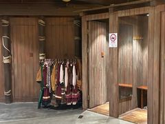 -暴风岛沉浸式体验馆(百联世纪店)