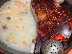 -周小明火锅(黑金冠社区店)