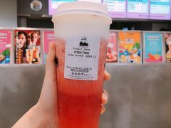 草莓桃子酪酪-LELECHA乐乐茶(新街口大洋店)