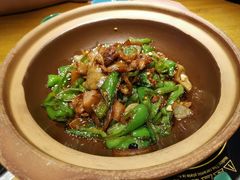 碾辣椒炒肉-吃饭皇帝大土家民族菜(正大广场店)
