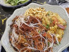 -跃进桥火烧鸡(怒江西岸店)