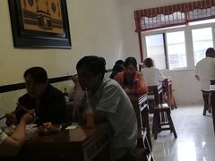 大堂-刘信牛羊肉小炒泡馍(回民街店)