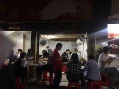 门面-威邵鸡煲(西华路总店)
