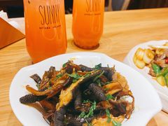 -隔壁老王·家常云南菜(花巷店)