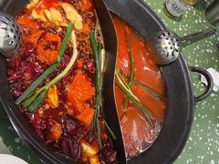 -五里关火锅(上海鑫耀·光环Live店)