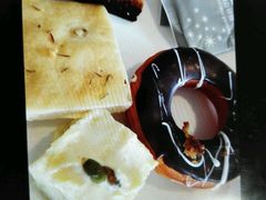 -安徽饭店·白鹭阁自助餐厅(梅山路店)