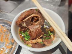 -内蒙古海拉尔烤羊腿·烤全羊·烧烤