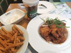 -Pelicana百利家炸鸡(江南西名店城店)