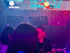 -MOSSO音乐酒吧·Live House(南京西路店)