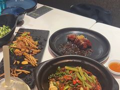 -荟廷·晶萃(陆家嘴尚悦湾店)