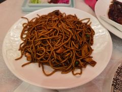 -梅龙镇酒家(南京西路总店)
