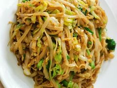 鸡蛋青菜炒河粉-王记汤粉店(景田店)