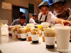 -奈雪的茶(金鹰广场店)