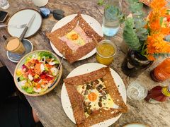 鸡蛋蘑菇熏肉荞麦可丽饼-RAC BAR(安福路店)